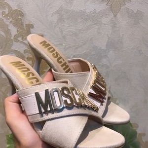 MOSCHINO PUMP HEEL