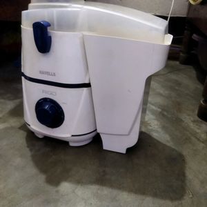 Hawells Juicer Machine