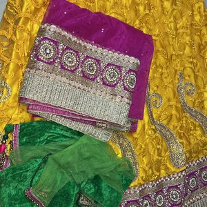 Beautiful Lehnga Choli Dupatta