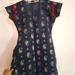 BLACK SHORT KURTI