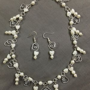 Wimsical Flower&Pearl Heart Necklace/earrings Set