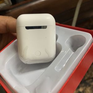 i12 Airpods