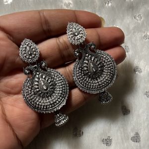 Set Of Earrings