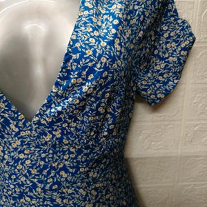 Original Urbanic Blue Floral Dress 👗