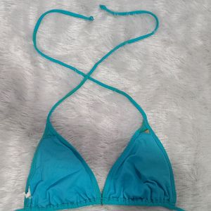 Beautiful Blue Knotted Bikini 👙 💙