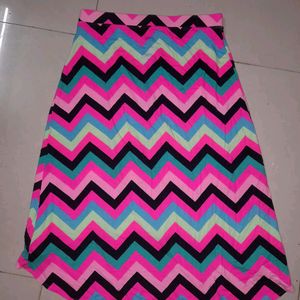 Soft Cotten Skirt , Multicoloured  Zig Zag Printed .florsent Pink