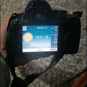 Nikon D3000