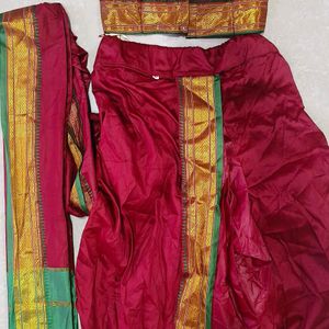 Readymade Nauvari Saree (Red)