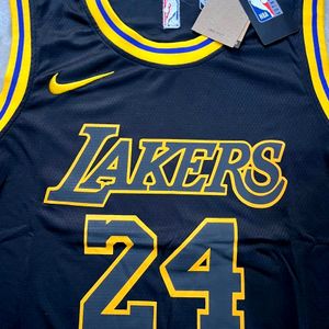 LAKERS KOBE BRYANT BLACK NBA JERSEY SIZE 40