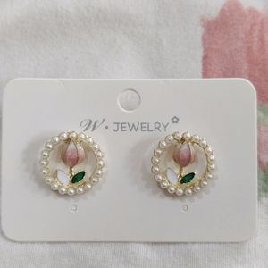 Korean Pearl Stud