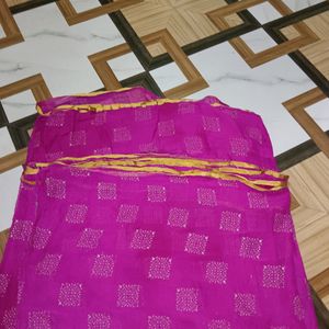 Bandhej Saree