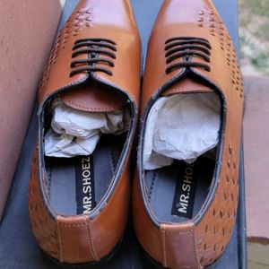 Size 6 Leather Shoes