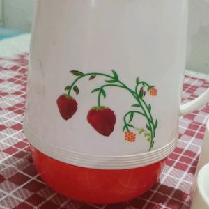 Red Bodered Tea Set