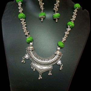 Oxide Cotton Beads Necklace Set With Loop Earrings