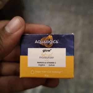 qualogica Glow+ Moisturizer Pappaya & Vitamin C