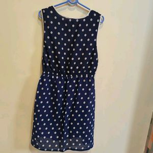 A Round Shape Dress For Women / Girls