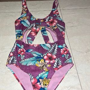 Pretty Swimwear/bodysuit