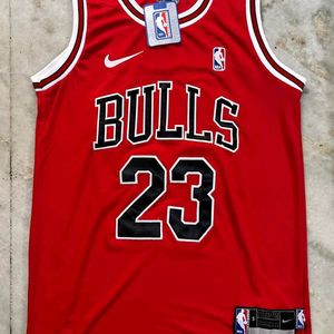 CHICAGO BULLS JORDAN 23 JERSEY