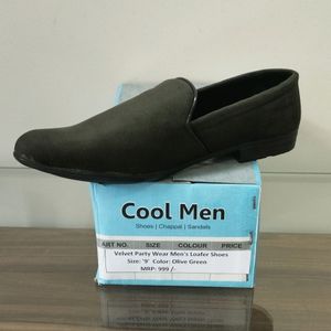 New Velvet Men's Loafer Shoes