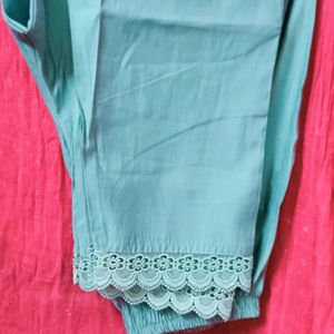 🛍️ Lace Bordered 🤩Pant Kurta Dupatta Set🛍️