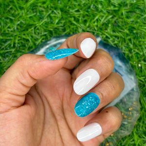 Bubble NailArt  Press On Nail Set