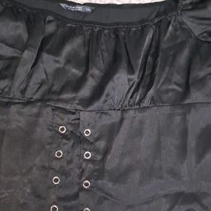 PLUS SIZE VINTAGE AESTHETIC  BLACK SATIN CORSET