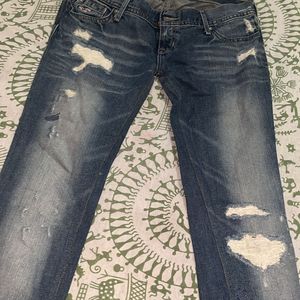 Damage Jeans