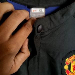 NIKE VINTAGE MANCHESTER UNITED TRACK JACKET