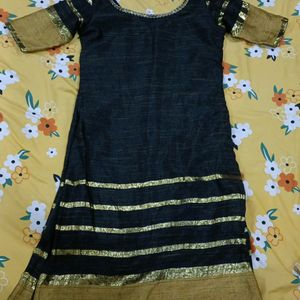 A Beautiful Kurti Set