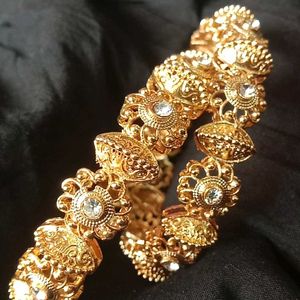 Fashionable Bangles