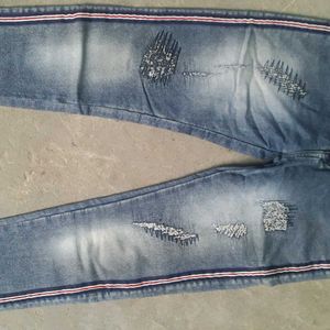 Like New Stylish Jeans For Brave