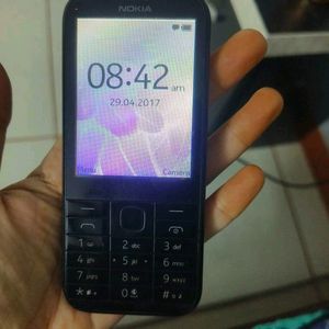 Nokia 225 keypad phone