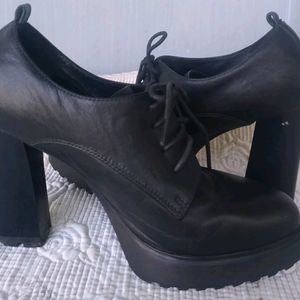 Heel Boots