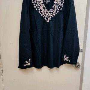 Plus Size ⚫ Beautiful Top