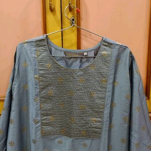 Avaasa Brand New Kurta