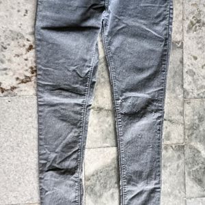 Grey Fit Jeans