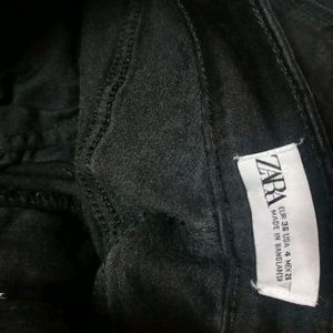 Zara Black Skinny Fit Jeans