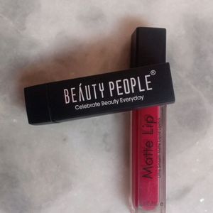 Matte Lipstick With 1 Free