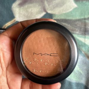 MAC EXTRA DIMENSION SKINFINISH POUDRE LUMIERE