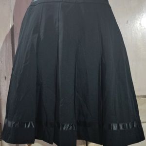 Cute Korean Style Skirt ( Black)