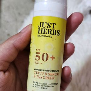Just Herbs Spf 50 Pa+++ Tinted Serum Sunscreen