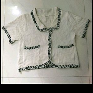 crop shirt