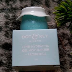 Dot & Key 72HR Hydration Gel Moisturizer (15ml)