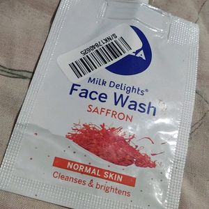 Nivea Face Wash Saffron