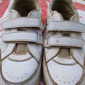 Size 4 White Shoes For Boy, Girl Both.