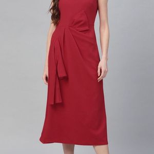 "Athena" Dress With Accent Knot