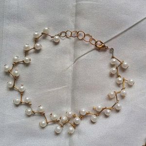 Choker Necklace With Bracelet