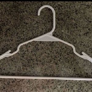 Hangers Pack Of 12