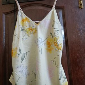 Sleeveless Top With Back Design