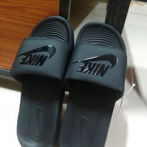 Orignal Nike New Sliders